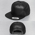 Snapback Cap Full Leather Imitation in schwarz