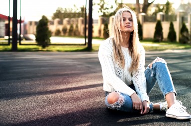 Style Guide Ripped Jeans