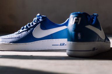 Nike Air Force 1 07' LV8 Game in königsblau