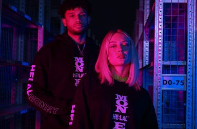 Black Friday Pullover in schwarz